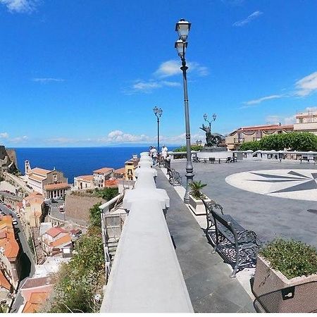 Scilla Centro Bed & Breakfast Екстериор снимка